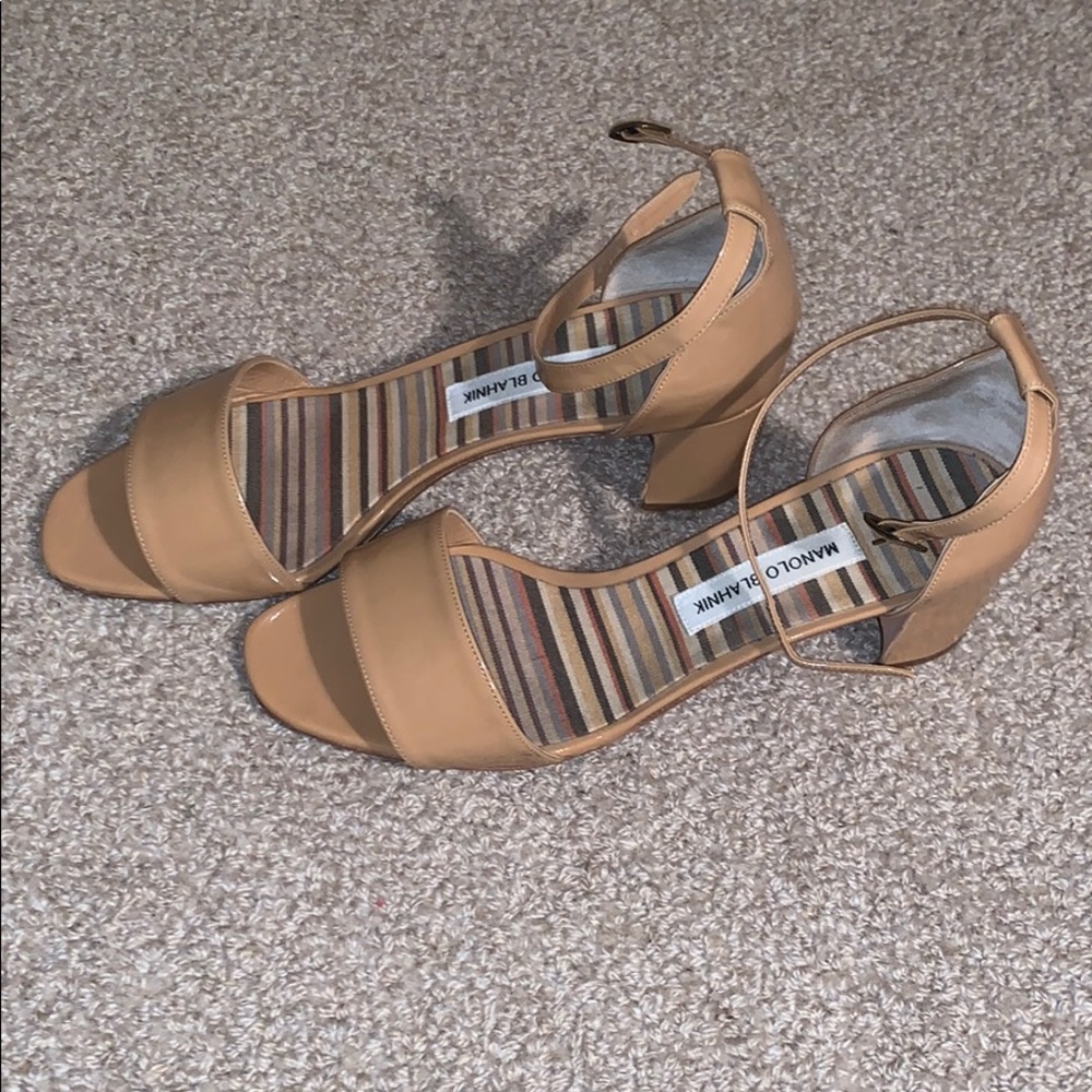 Manolo Blahnik Tan Sandals